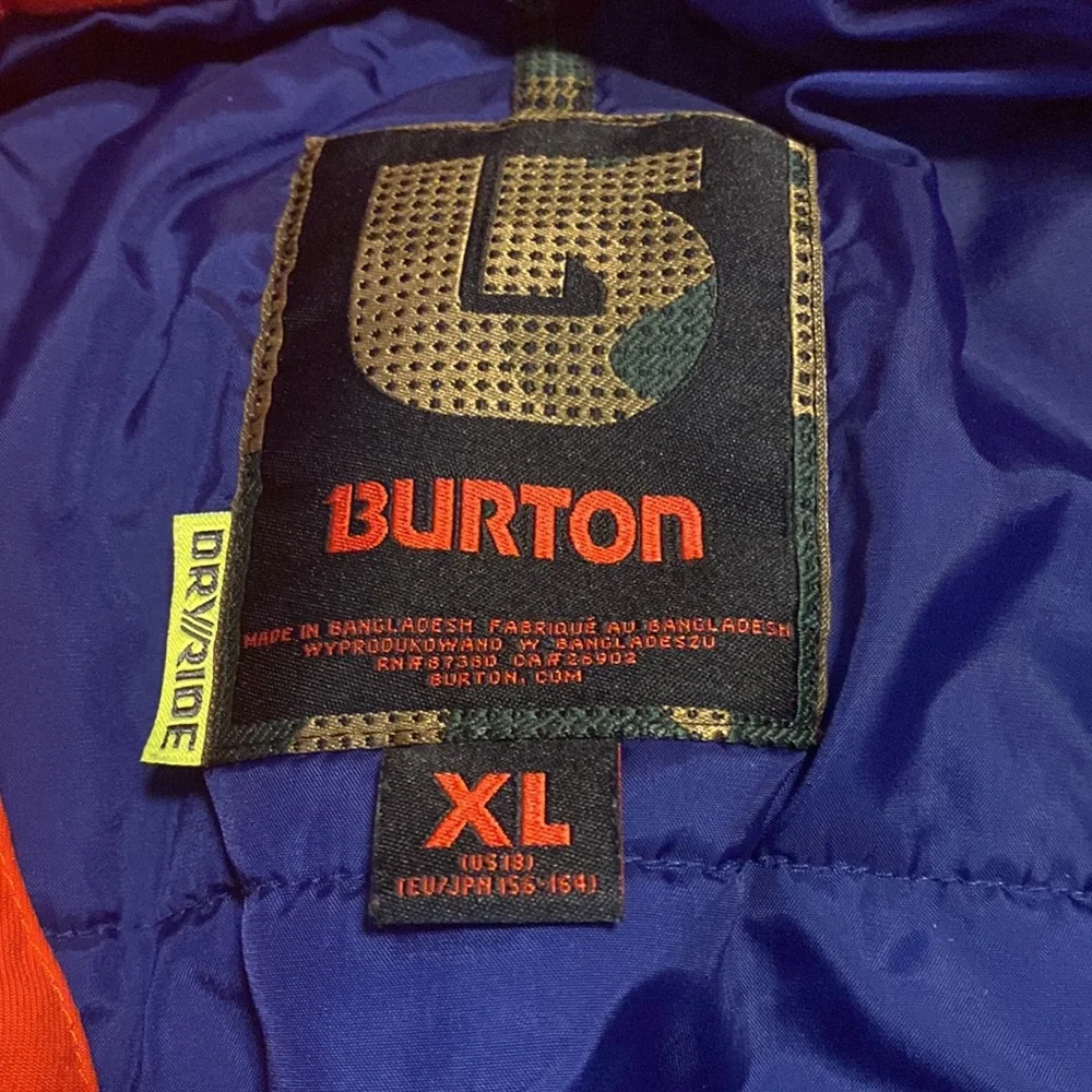 Burton‎ Youth Ski and Skateboard Coat.. XL